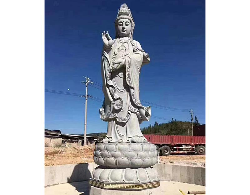 观音雕像